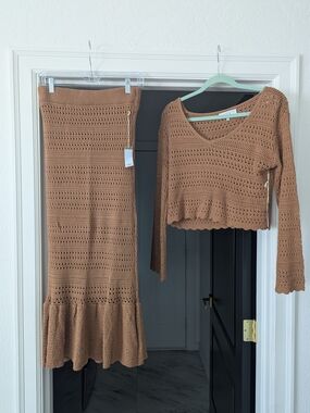 Lucca Woven Knit Midi Skirt in Rust - Women's Skirt (NWT)